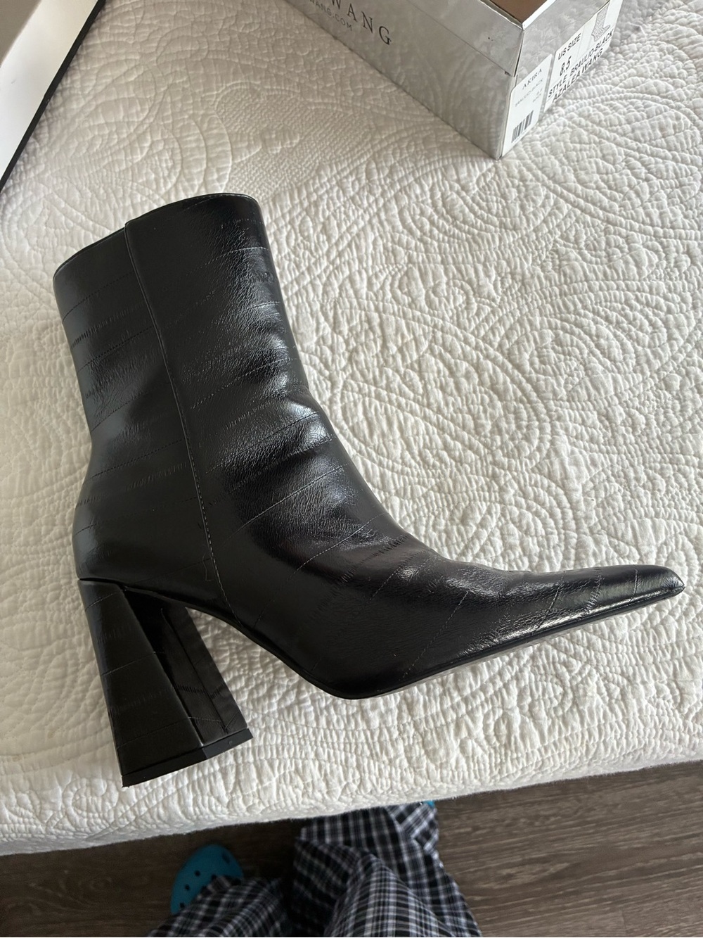 Steve Madden Black Pointed Toe Block Heel Ankle Boots